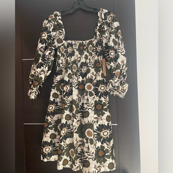 Few Moda Dress - Picture 2 of 3